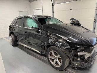 Schadeauto Audi Q5 AUTOMATIC 2020/9