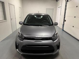 Kia Picanto  picture 2