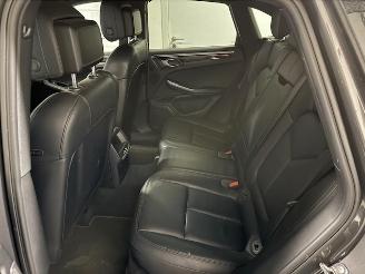 Porsche Macan  picture 19