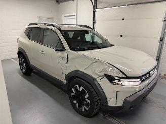krockskadad bil auto Dacia Duster  2024/6