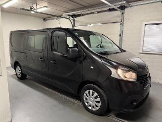 Unfallwagen Renault Trafic  2019/10