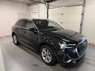 uszkodzony samochody osobowe Audi Q3 S-LINE 2022/4