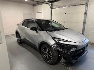 Damaged car Toyota C-HR  2025/6