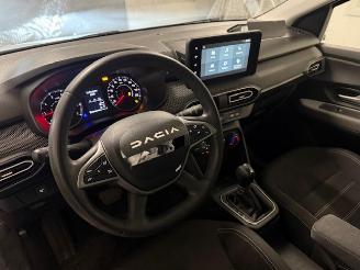 Dacia Sandero  picture 9