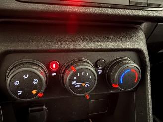 Dacia Sandero  picture 17