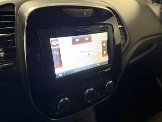 Renault Captur  picture 15