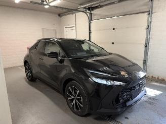 Unfallwagen Toyota C-HR  2025/8