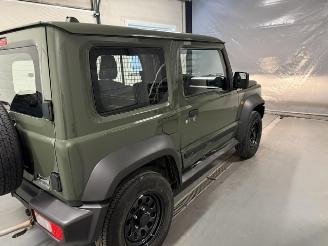 Suzuki Jimny  picture 9