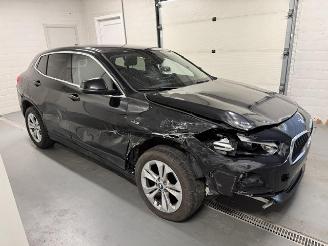 krockskadad bil auto BMW X2  2023/1