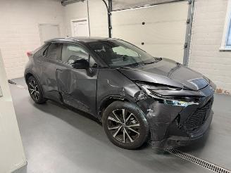 Vaurioauto  passenger cars Toyota C-HR  2025/8