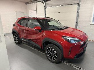 skadebil auto Toyota Yaris Cross HYBRIDE 2025/11