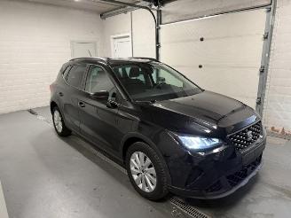 Schadeauto Seat Arona  2025/3