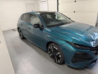 Coche accidentado Peugeot 308  2025/11
