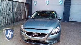 demontáž osobní automobily Volvo V-40 V40 (MV), Hatchback 5-drs, 2012 / 2019 1.6 D2 2013