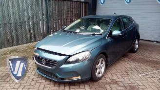 demontáž osobní automobily Volvo V-40 V40 (MV), Hatchback 5-drs, 2012 / 2019 1.6 D2 2014