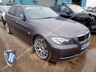 Coche siniestrado BMW 3-serie 3 serie (E90), Sedan, 2005 / 2011 325i 24V 2005/5