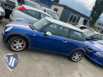 Auto da rottamare Mini Cooper Mini One/Cooper (R50), Hatchback, 2001 / 2007 1.6 16V Cooper 2001