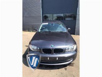 Coche siniestrado BMW 1-serie 1 serie (E81), Hatchback 3-drs, 2006 / 2012 123d 16V . 2008/4