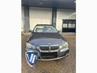 Vrakbiler auto BMW 3-serie 3 serie Touring (E91), Combi, 2004 / 2012 325i 24V 2005/10