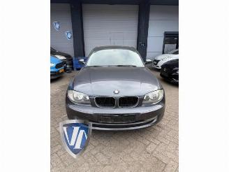 Démontage voiture BMW 1-serie  2008/9