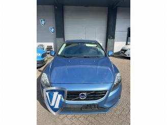  Volvo V-40 V40 (MV), Hatchback 5-drs, 2012 / 2019 2.0 D2 16V 2015/11