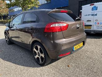 Damaged car Kia Rio 1.2 tdi 5drs 2012/6
