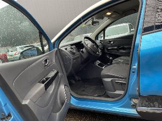 Renault Captur 0.9T picture 8