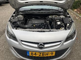 Opel Astra 1.4T Cosmo picture 7
