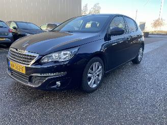 Voiture accidenté Peugeot 308 1.6 d 2015/12