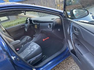 Toyota Auris 1.8 hybrid picture 18