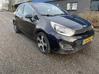 skadebil auto Kia Rio 1.2 5drs 2012/12
