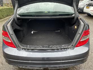 Mercedes C-klasse 200k sedan picture 8