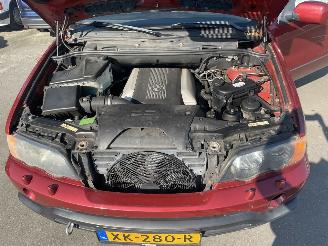 BMW X5 4.4 picture 9