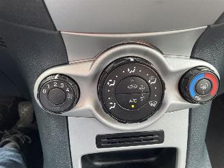 Ford Fiesta 1.2 5drs 60kw picture 14