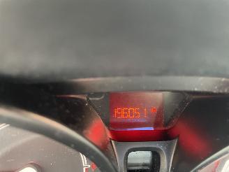 Ford Fiesta 1.2 5drs 60kw picture 13