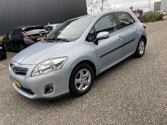 Unfallwagen Toyota Auris 1.8 hybrid 2012/3