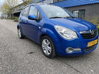 Unfallwagen Opel Agila 1.2 aut. 2011/4