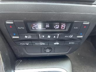 Renault Trafic 1.6 D 92KW KOELING picture 12