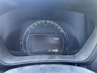 Toyota Aygo 5drs X picture 8
