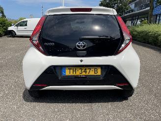 Schadeauto Toyota Aygo 5drs airco 2018/8
