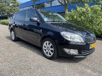 skadebil auto Skoda Fabia 1.2 tsi 2012/10