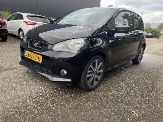 krockskadad bil auto Seat Mii 5drs FR Pano 2016/2