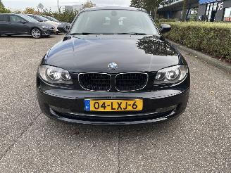 BMW 1-serie 116 5drs picture 2