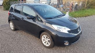 Nissan Note 1.2i TEKNA picture 4