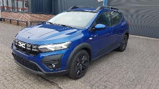 krockskadad bil auto Dacia Sandero STEPWAY  ..AUTOMAAT.. 2025/4