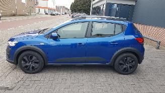 krockskadad bil auto Dacia Sandero STEPWAY  ..AUTOMAAT.. 2025/4