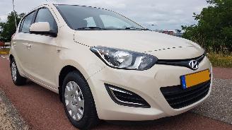 Hyundai I-20 1ste eigenaar picture 4
