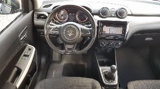 Suzuki Swift  picture 9
