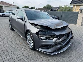 Mercedes Cla-klasse 180d Shooting Brake AMG Panorama picture 4