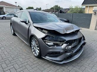 Mercedes Cla-klasse 180d Shooting Brake AMG Panorama picture 4